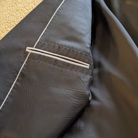 Men's Black Suit Pants (32W x 36L), Jacket (45 R) - Picture 8 of 16